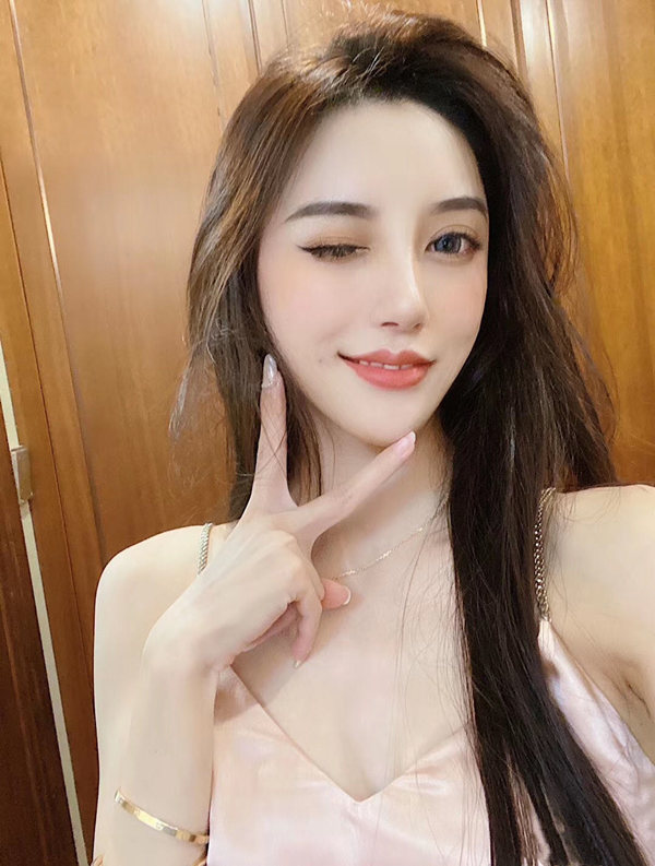 迪拜模特预约伴游