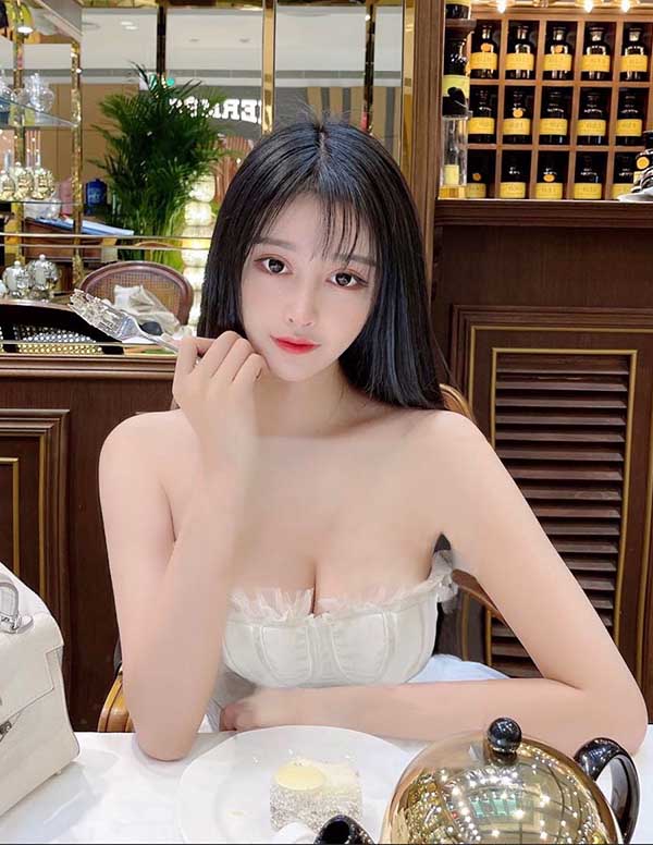 纽约外围洋妞
